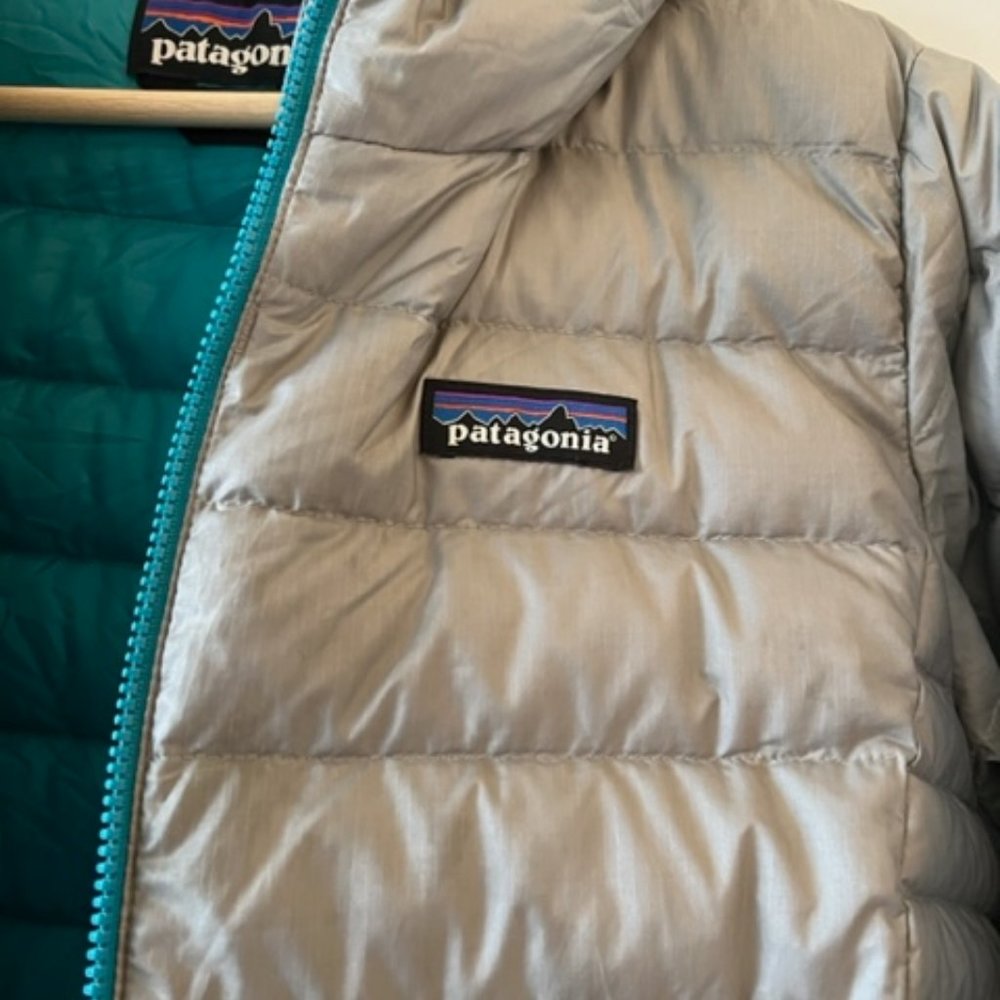 COPY - Patagonia Women’s Down Sweater Hoodie